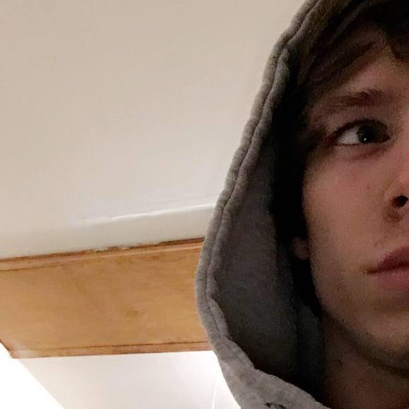 Meet your Posher, Matthew - Picture 1 of 1